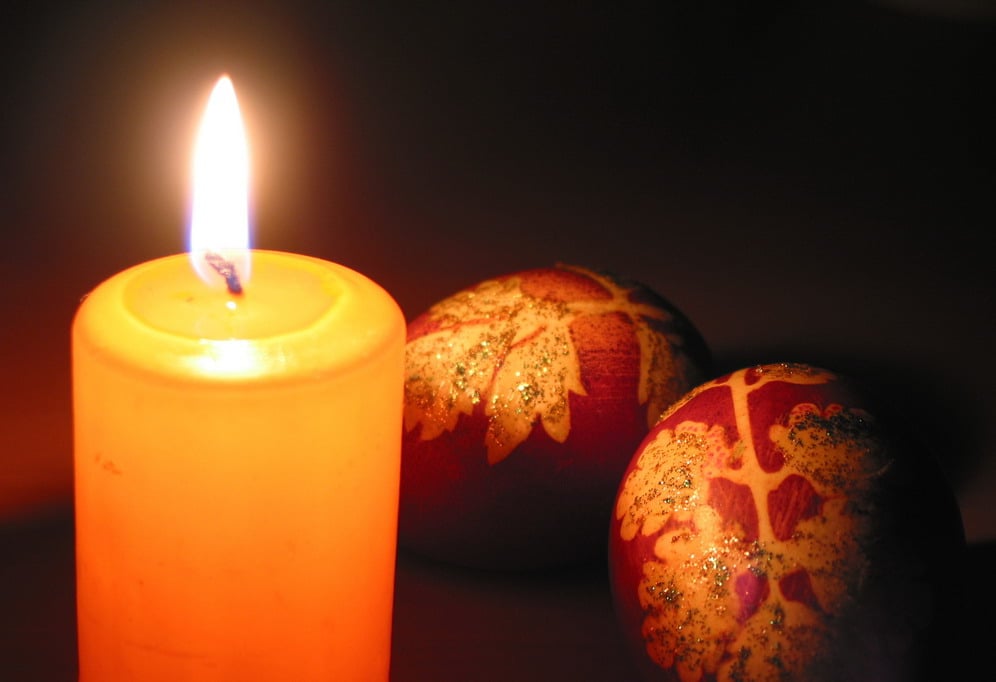 lumanare-inviere-oua-rosii-sgv7