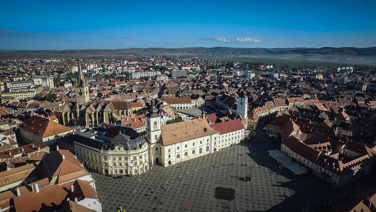 sibiu-centru-piata-mare-2-f3uv