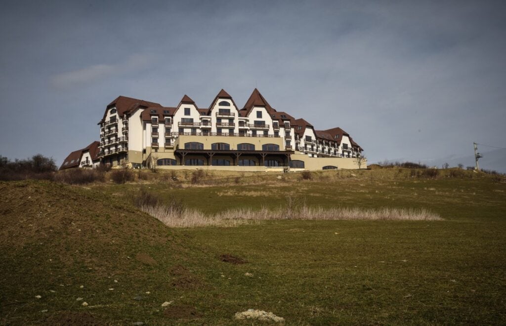 hotel-morar-bradu-7-fuuo