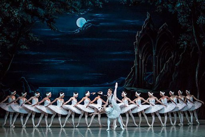 swanlake-bolshoi-slider-2-r2md