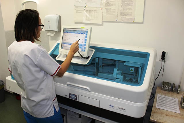 lab-foto-2-v7hc
