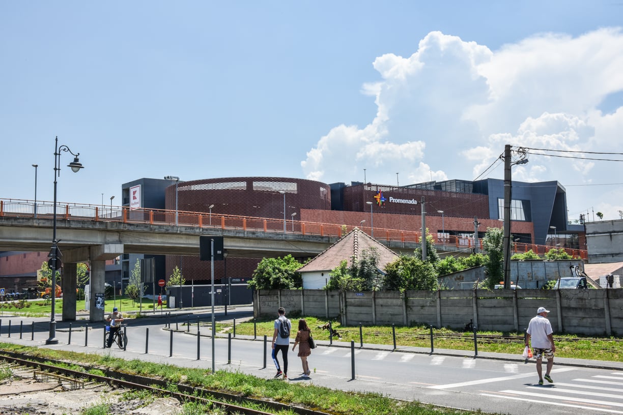 Gara CFR Sibiu: după 70 de ani, platforma X va fi demolată și înlocuită cu spații verzi și lizieră de brazi
