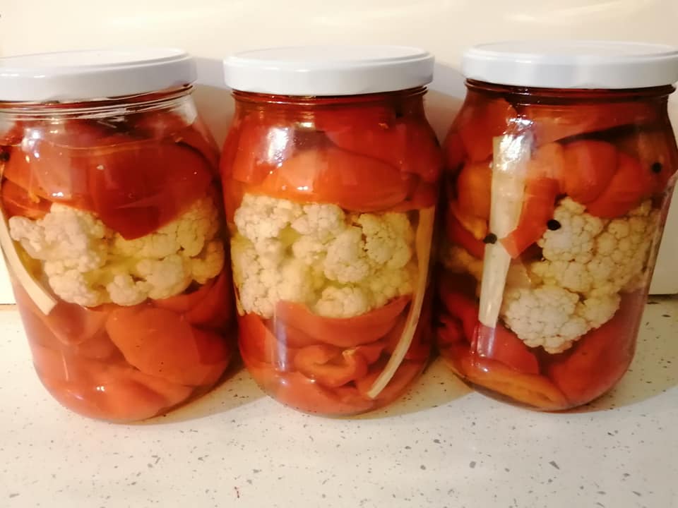 Cămara din deal, o afacere de familie, cu dulcețuri și murături ca la bunica