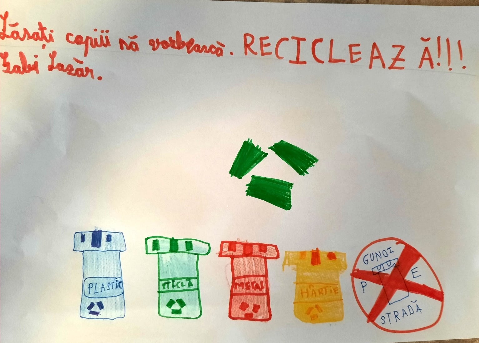 FOTO Lăsați elevii Sibiului să vă vorbească despre deșeuri. Și priviți-le desenele!