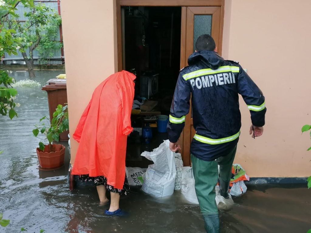 inundatii-sibiu3-lxwb
