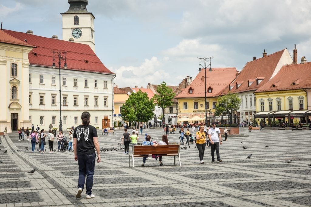 sibiu-piata-mare-6-z6vz