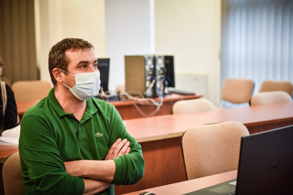 silviu-bors-biblioteca-astra-1-gwzc