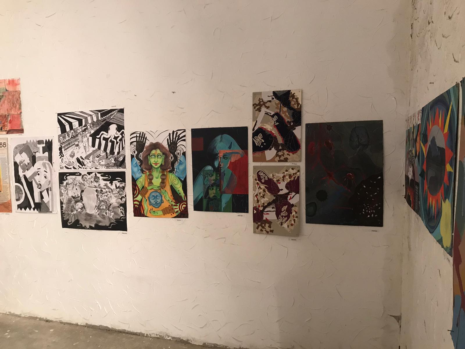 Elevii de la Liceul de Artă din Sibiu au expus pentru prima dată lucrări la Noaptea Albă a Galeriilor