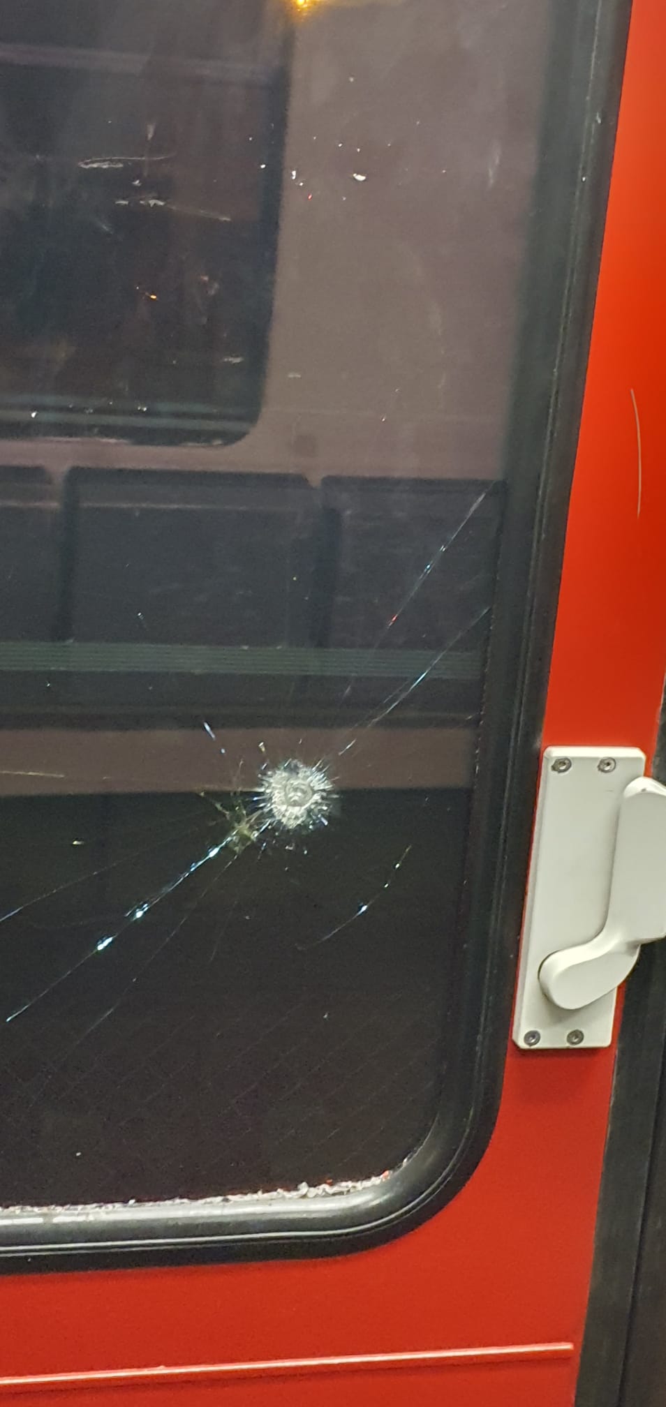FOTO Am plecat spre Cluj cu noul tren privat și m-am întors cu CFR-ul. Principalele diferențe