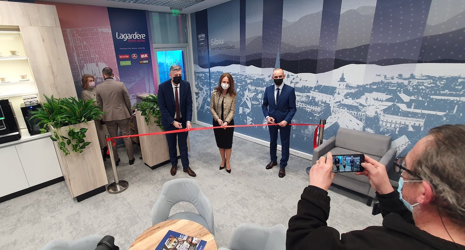 inaugurare-aeroport-girdea-cimpean-vacalu-panglica-lynj