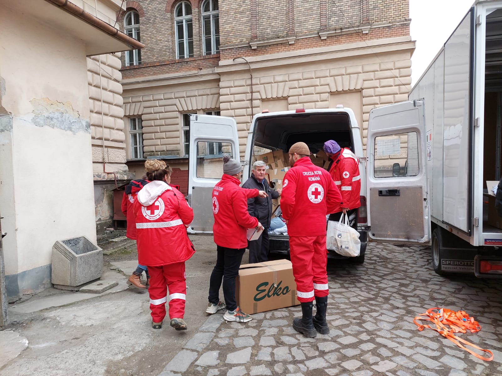 VIDEO-Reporter TS, în misiune în Ucraina. Întreaga lume ajută ucrainenii