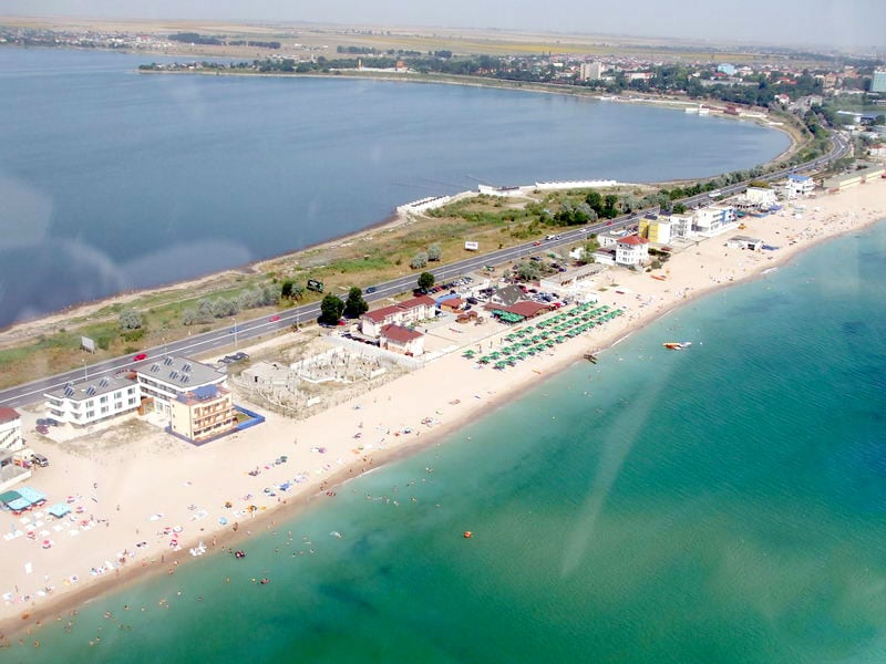 plaja-azur-eforie-nord-1-foto-plaja-azur-zb4v