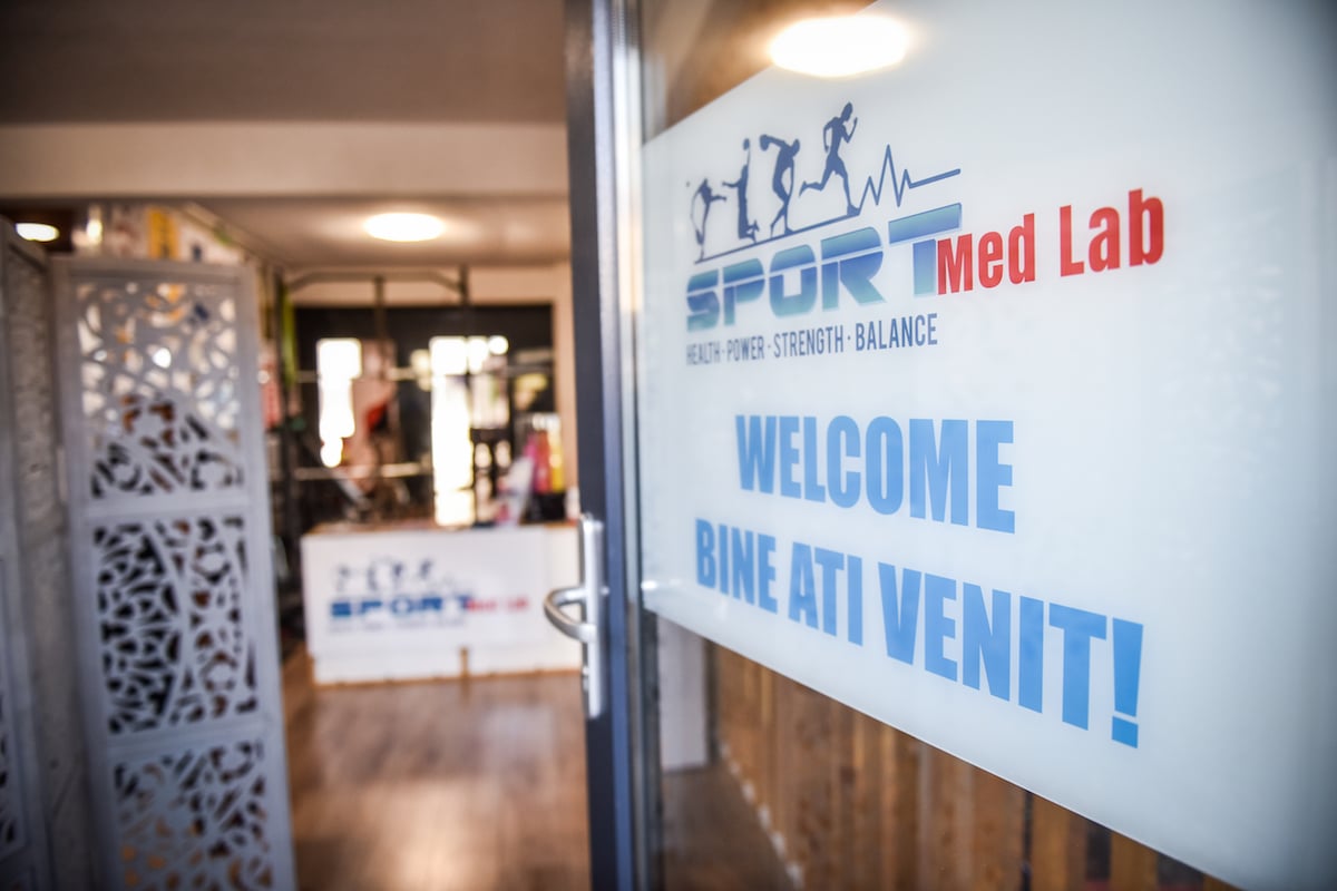 FOTO VIDEO – Clinica SPORT Med Lab, un concept unic de recuperare sportivă și medicală în Sibiu. „Suntem aici să rezolvăm problemele oamenilor”