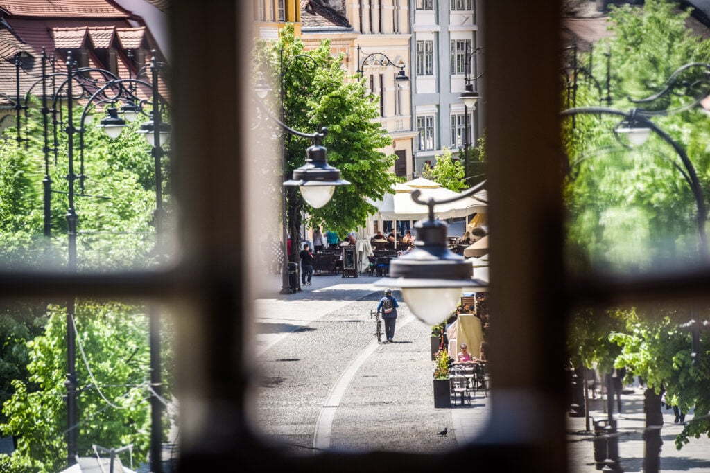 biciclist-biciclete-sibiu-centru-balcescu-11-qrww