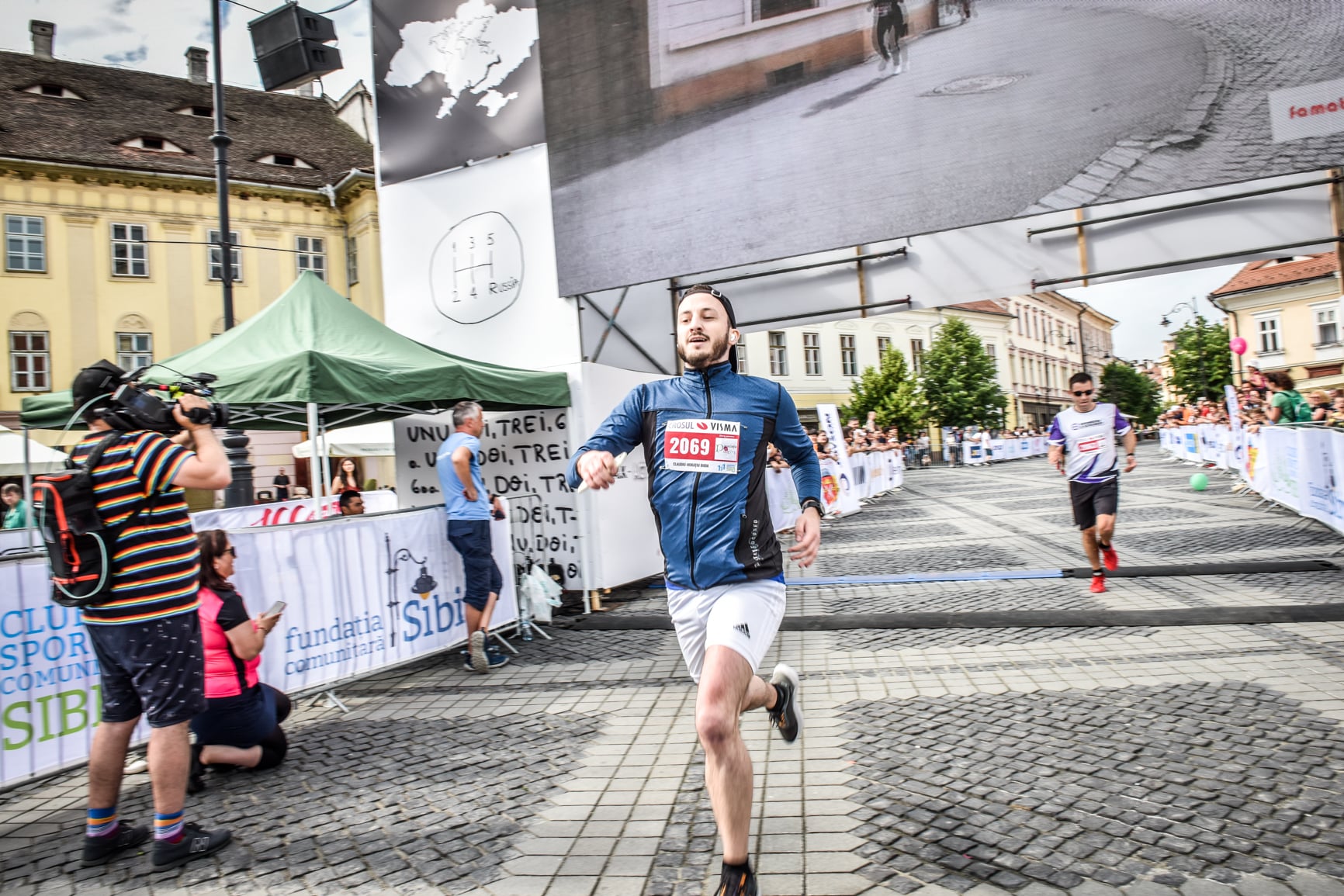 FOTO Sibiul e la maraton. A început cel mai important eveniment de caritate al orașului