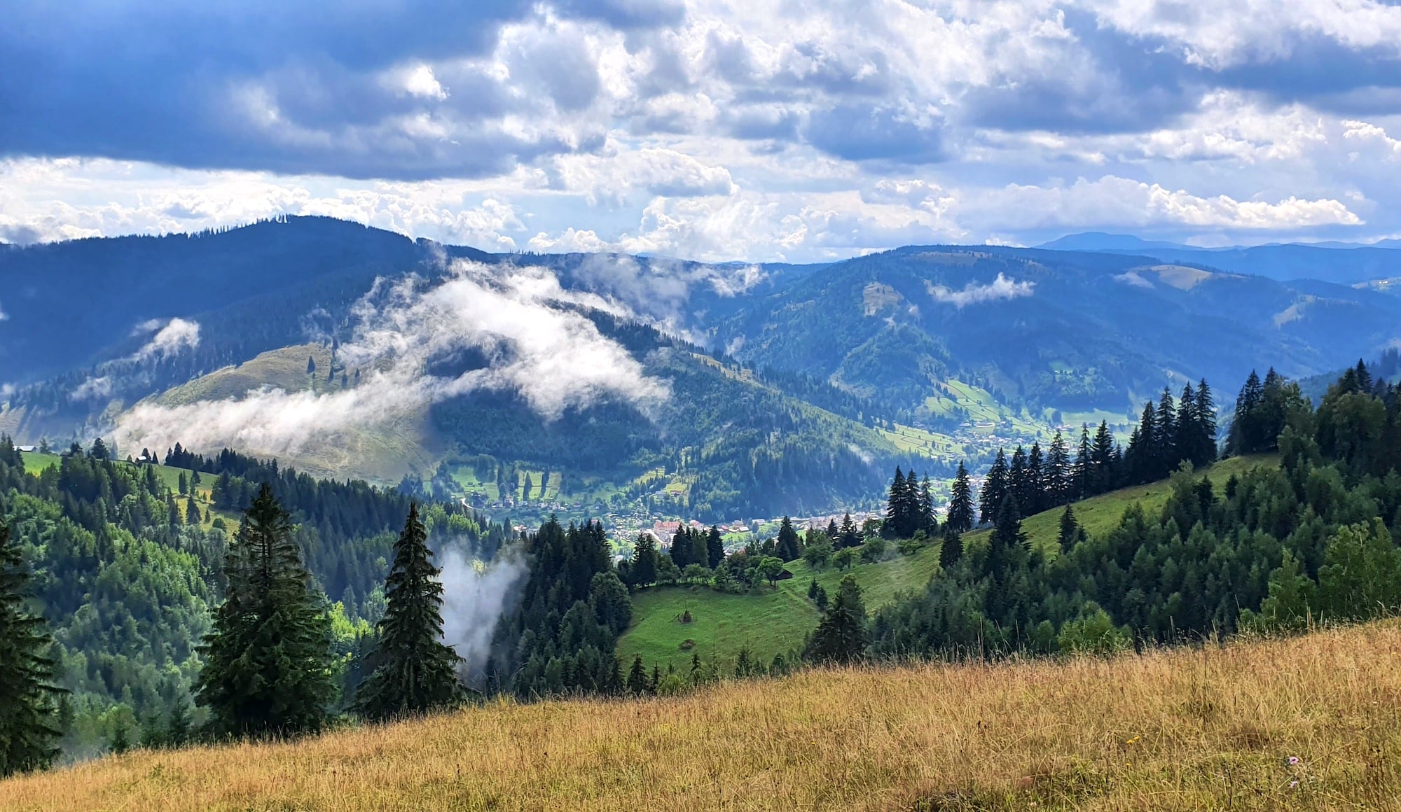 Pe toată Via Transilvanica. Ziua 2: spectaculos pare puțin spus