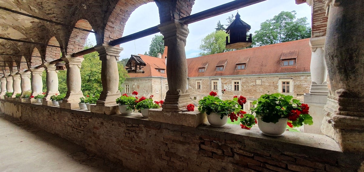 Pe toată Via Transilvanica, ziua 11. Am ajuns la Sibiu: pe coline răsar castele și biserici fortificate