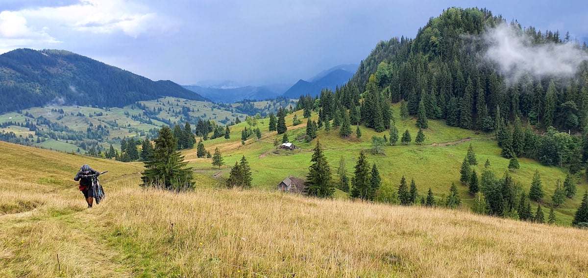 Pe toată Via Transilvanica. Ziua 2: spectaculos pare puțin spus