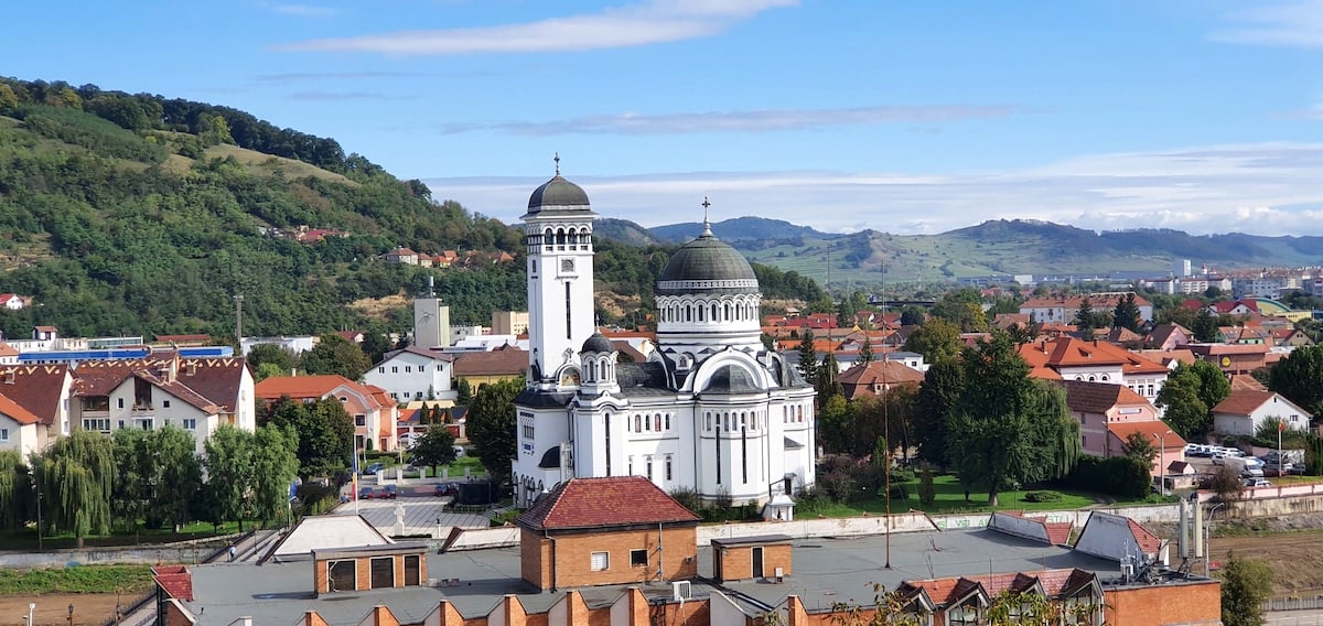 Pe toată Via Transilvanica, ziua 11. Am ajuns la Sibiu: pe coline răsar castele și biserici fortificate