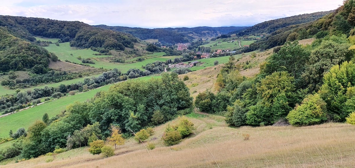 Pe toată Via Transilvanica, ziua 11. Am ajuns la Sibiu: pe coline răsar castele și biserici fortificate