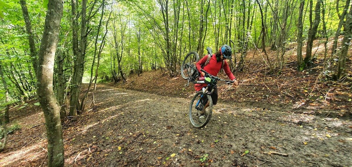 Pe toată Via Transilvanica, ziua 5. Cei care dau farmec potecii: Ilona, Attila și Laci, spre exemplu