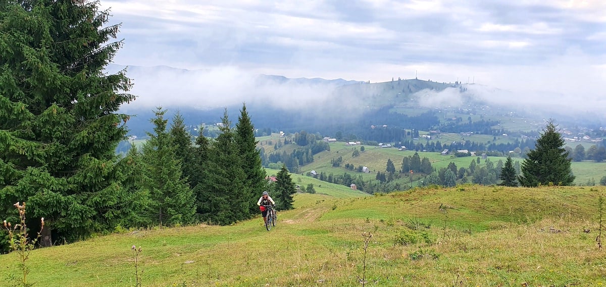 Pe toată Via Transilvanica. Ziua 2: spectaculos pare puțin spus
