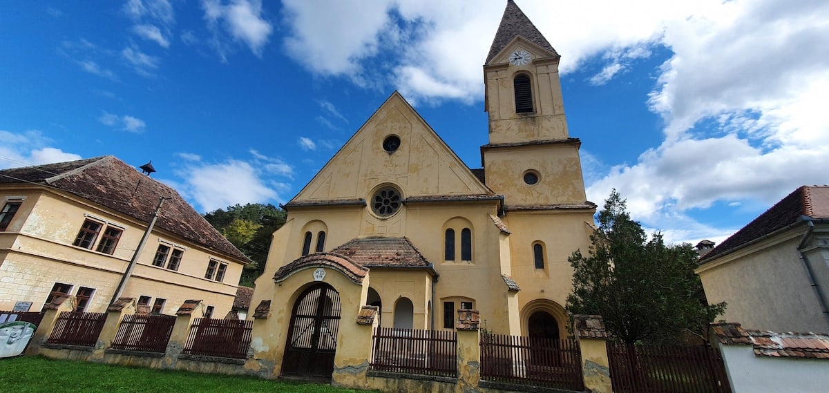 Pe toată Via Transilvanica, ziua 11. Am ajuns la Sibiu: pe coline răsar castele și biserici fortificate