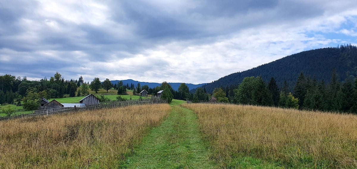 Pe toată Via Transilvanica. Ziua 2: spectaculos pare puțin spus