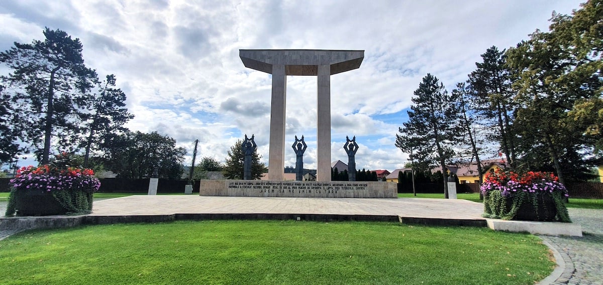 Pe toată Via Transilvanica. După două săptămâni, drumul care unește ne-a ținut o lecție de istorie