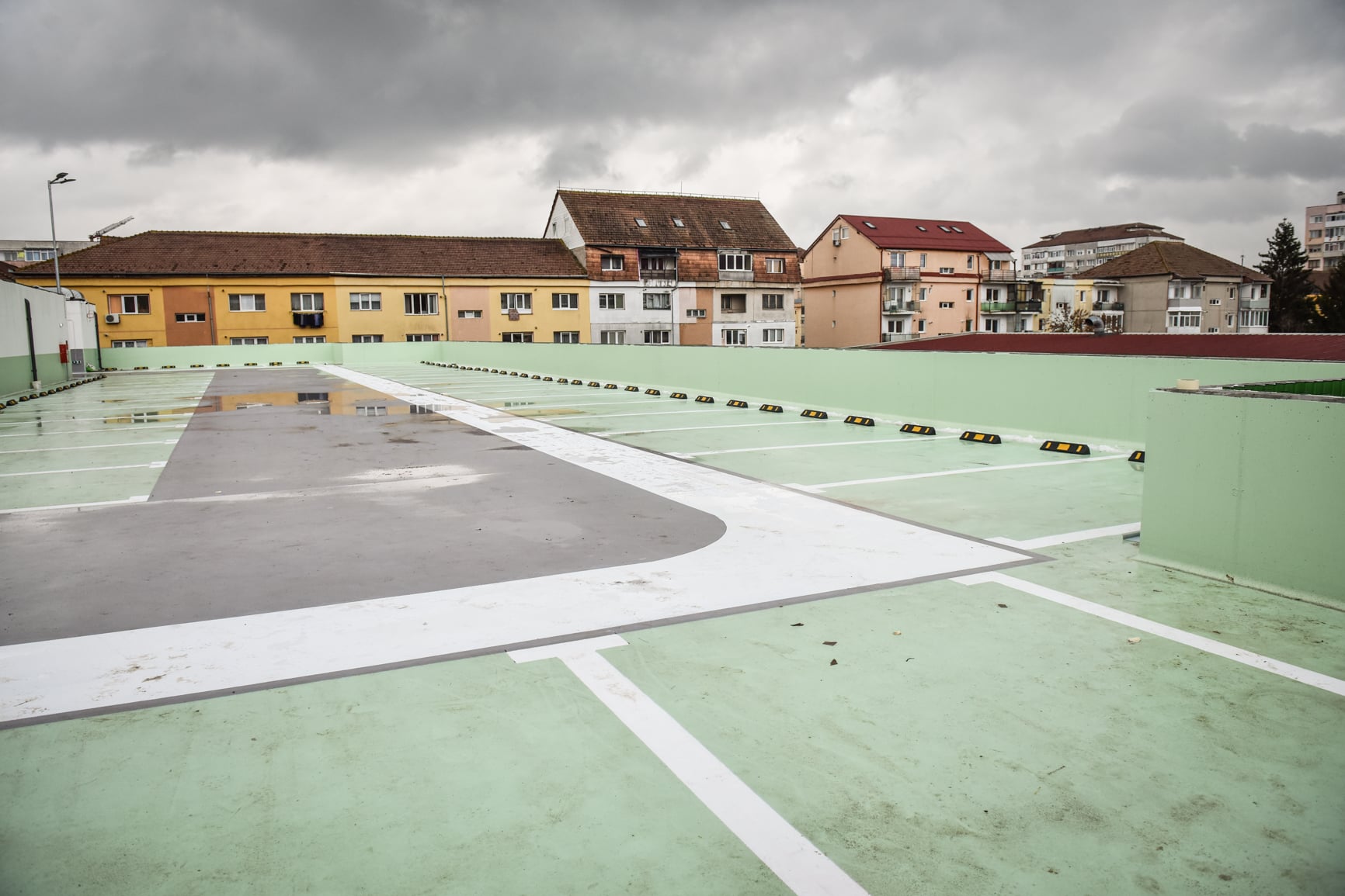 Reguli pentru parcarea supraetajată din Hipodrom: 19 situații în care poți fi amendat