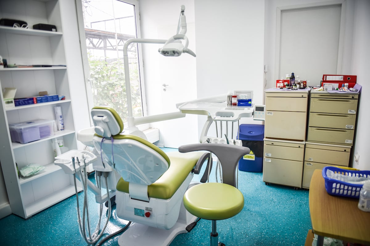 Clinica Beldean Med și-a schimbat sediul. Dr. Luminița Beldean „Eu fac consultații în mod special gratuit”. Nou - serviciu de urgență stomatologie