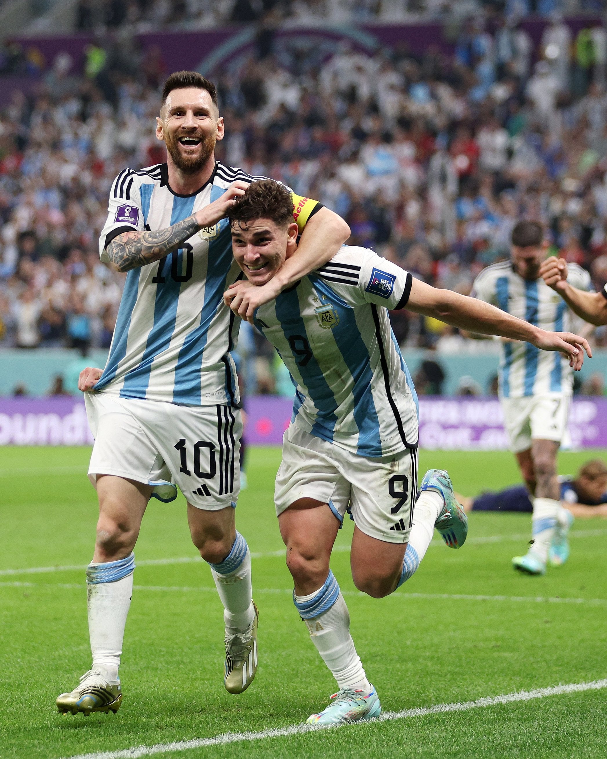 CM 2022: Messi mai bate câteva recorduri și duce Argentina în finală