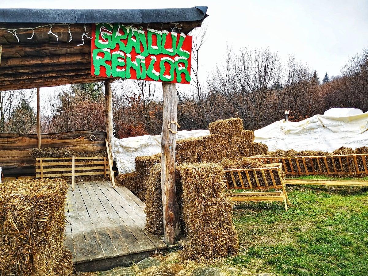 O nouă atracție pentru copii, în județul Sibiu. Dealul lui Crăciun, tărâm de poveste