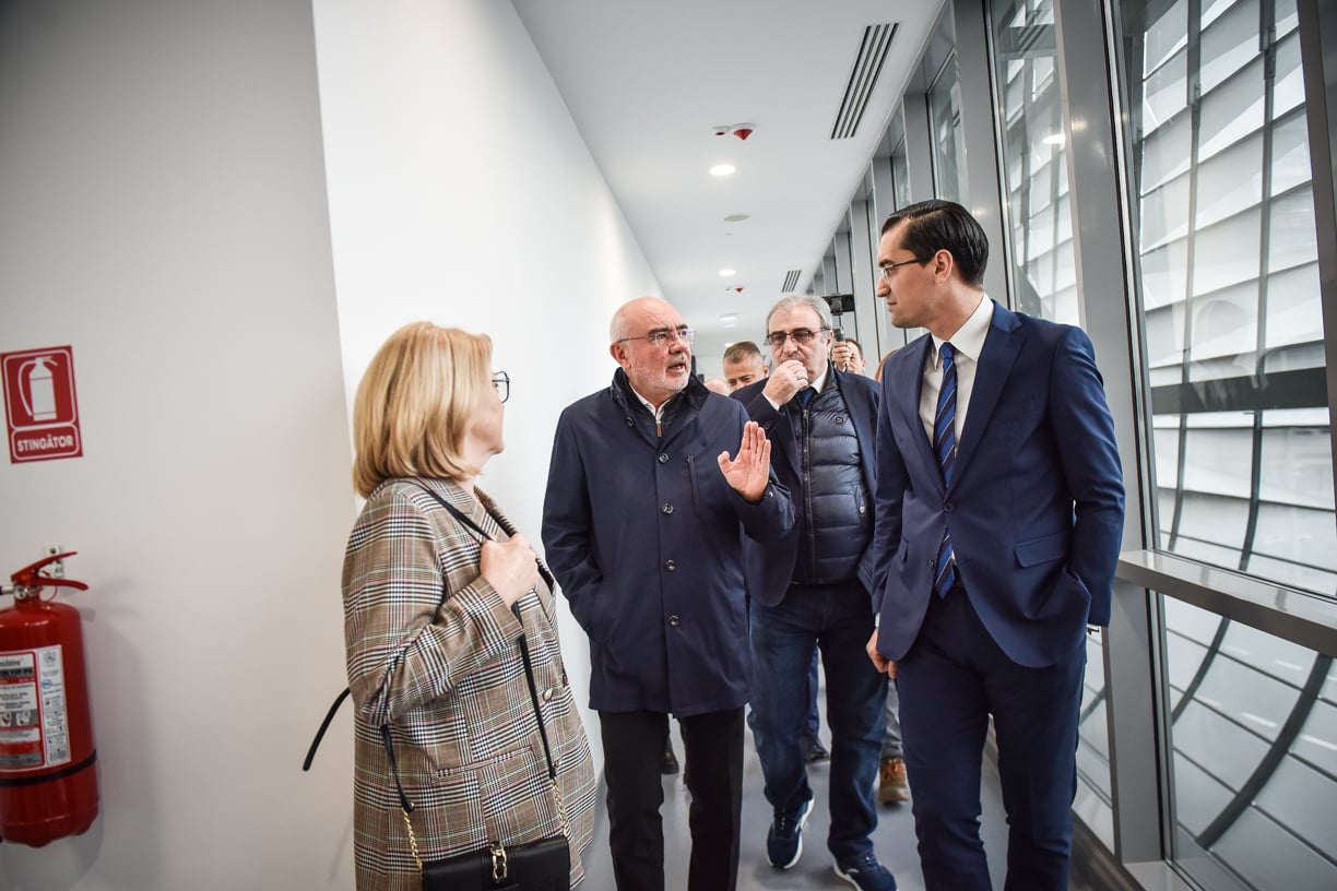 Sărbătoare mare: Noul Stadion Municipal a fost inaugurat. ”Sibiul este un oraș în care se trăiește frumos”