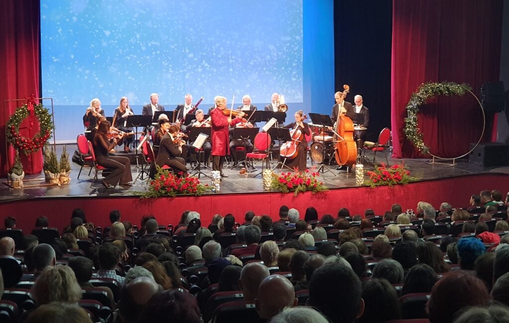 johann-strauss-ensemble-2022-nc5l