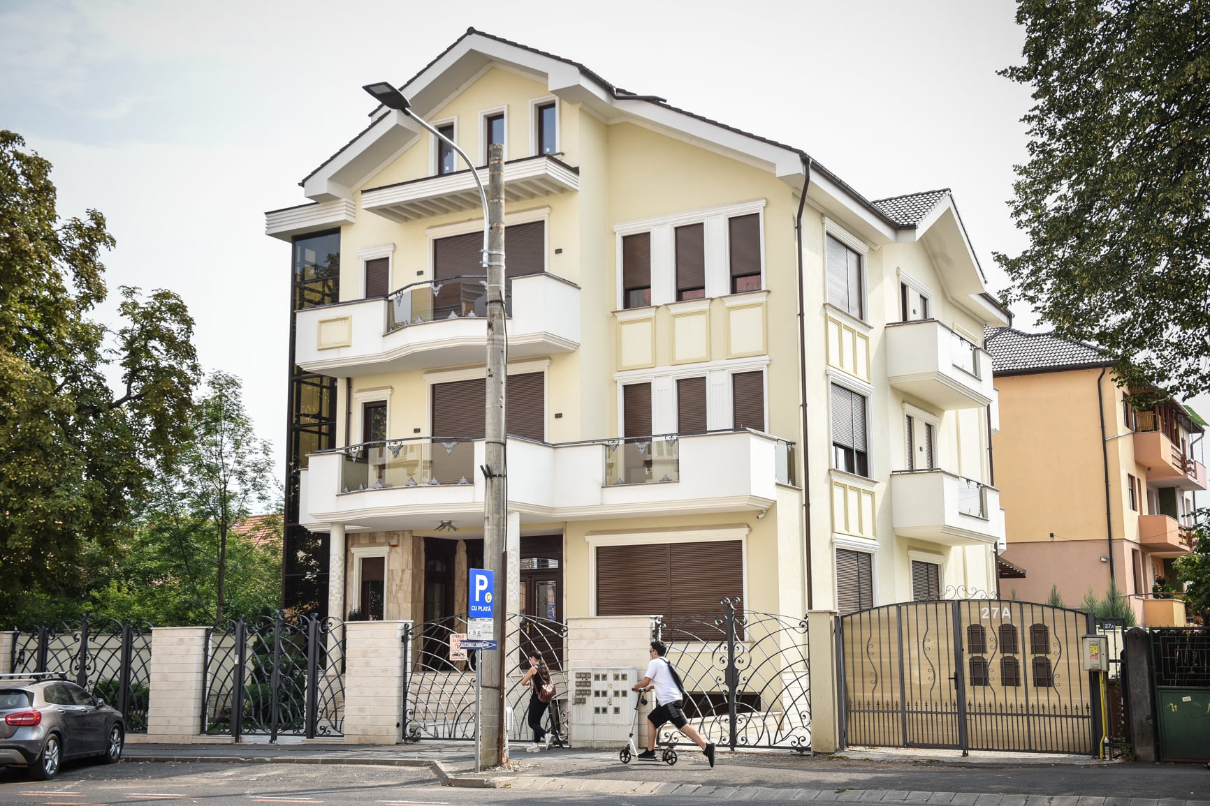 Primăria, despre intabularea blocului ridicat de Keul fără parcarea subterană: nu se compară cu situația vilei care trebuie demolată