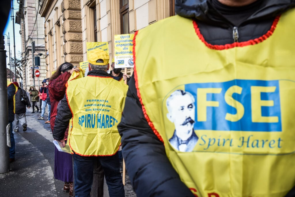 protest-sindicat-invatamat-prefectura-2-ahqf