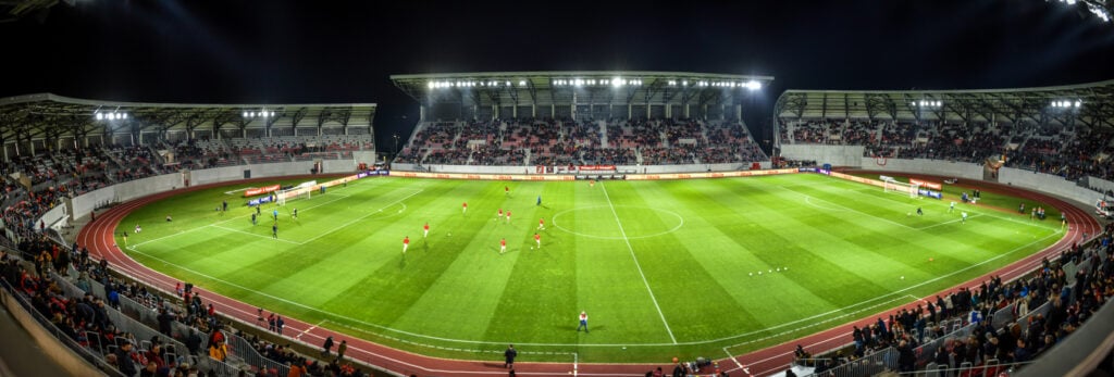 stadion-8-pa9d