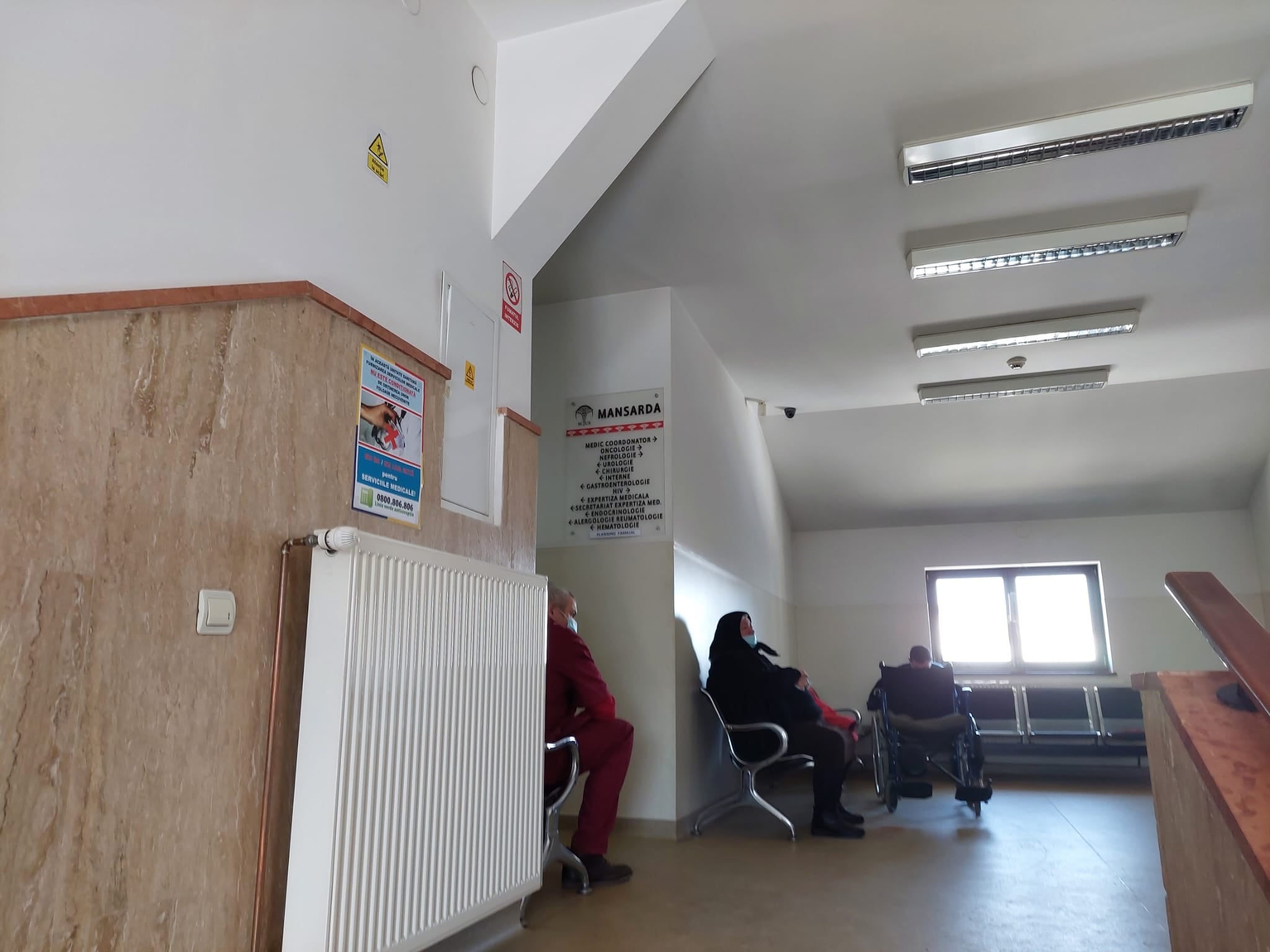 M-am testat gratuit pentru depistarea cancerului de col uterin, doar cu buletinul, fără trimitere. În cabinete, testarea HPV poate ajunge și la 400 de lei