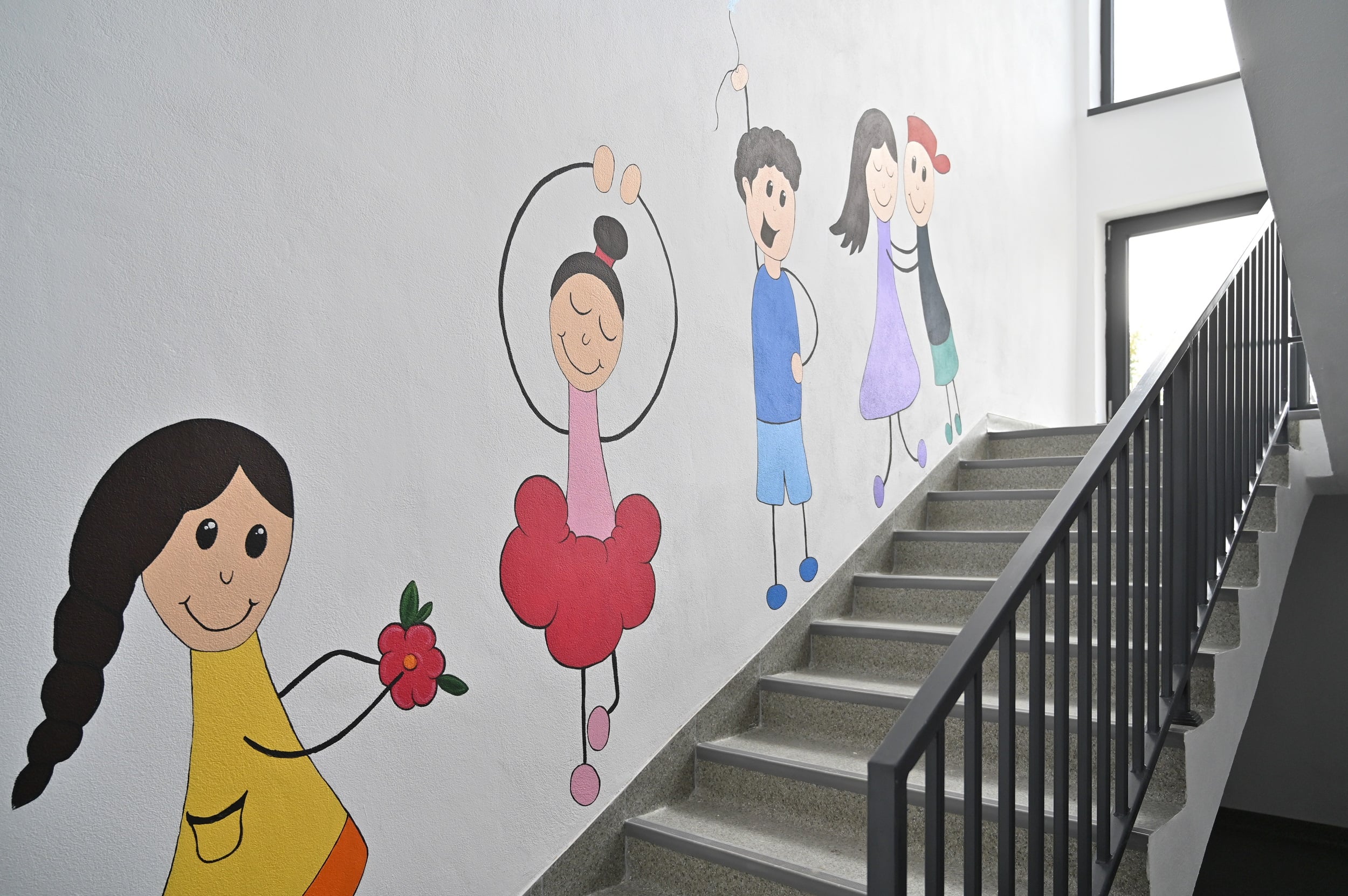 Deschiderea celor trei creșe noi din Sibiu și angajarea personalului depind de un ordin al ministrului Educației