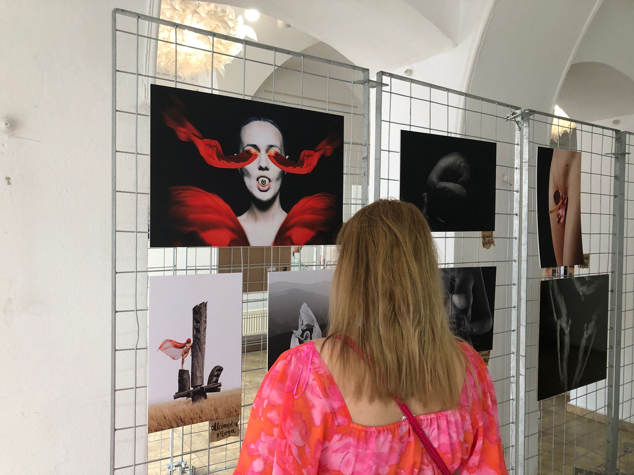 „Ei surprind momentele și efervescența acestui oraș”. IMG_001.jpg, expoziția care prezintă lucrările mai multor fotografi sibieni