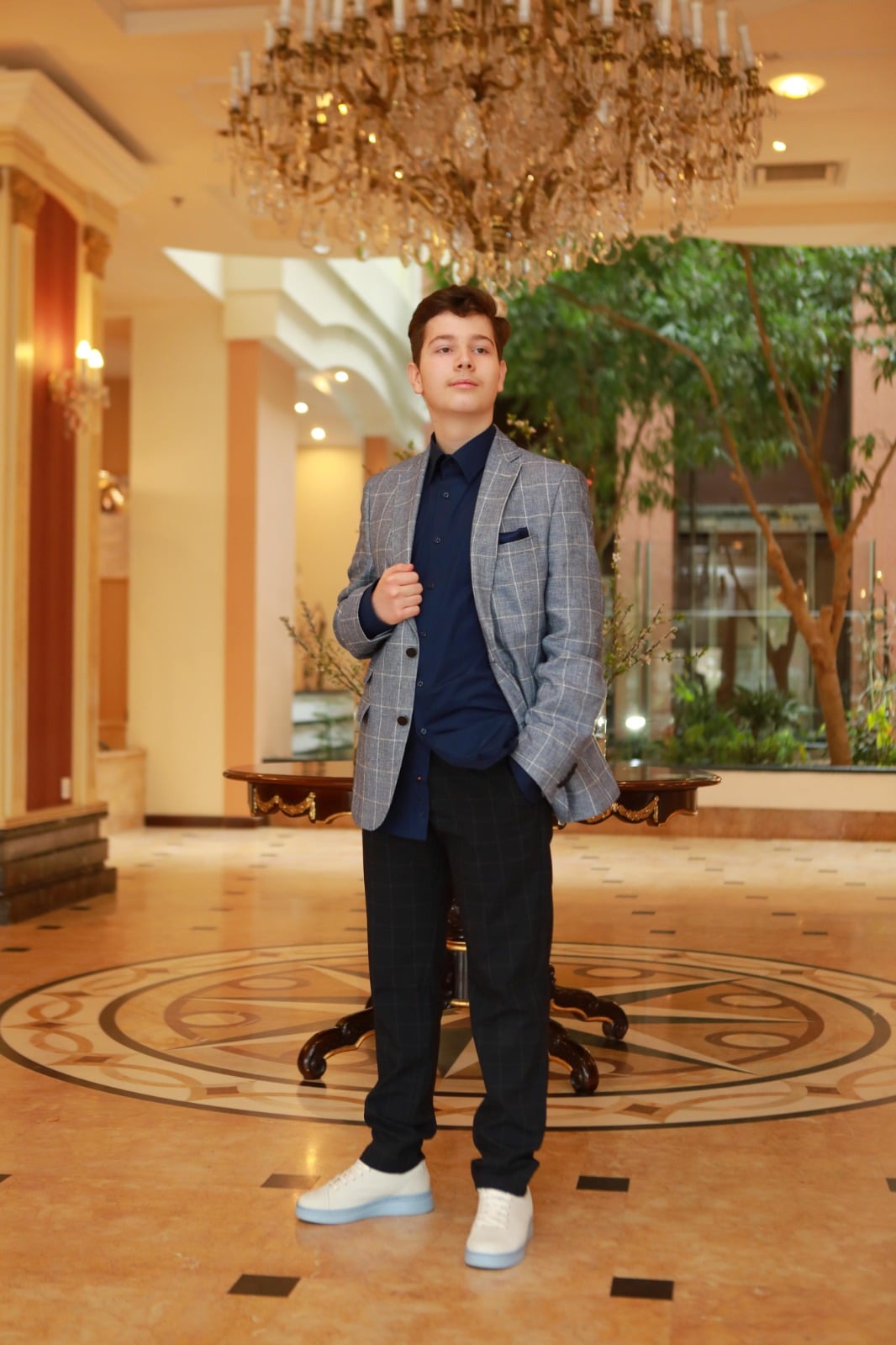 Alexia, Răzvan, Andreea și Paul sunt elevii de 10 la Evaluarea Națională. Toți vor merge la Lazăr