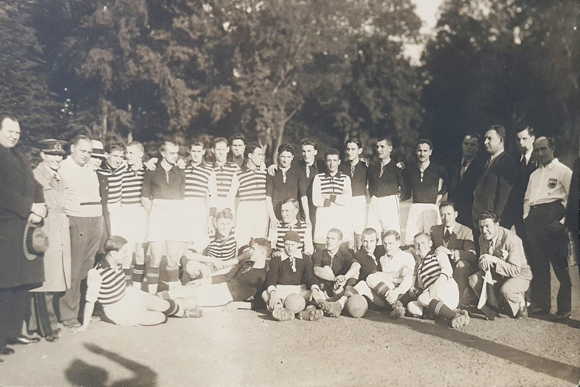 „Șoimii Sibiu”: O călătorie în imagini prin istoria echipei de fotbal. Cea mai veche fotografie prezentată datează din 1921