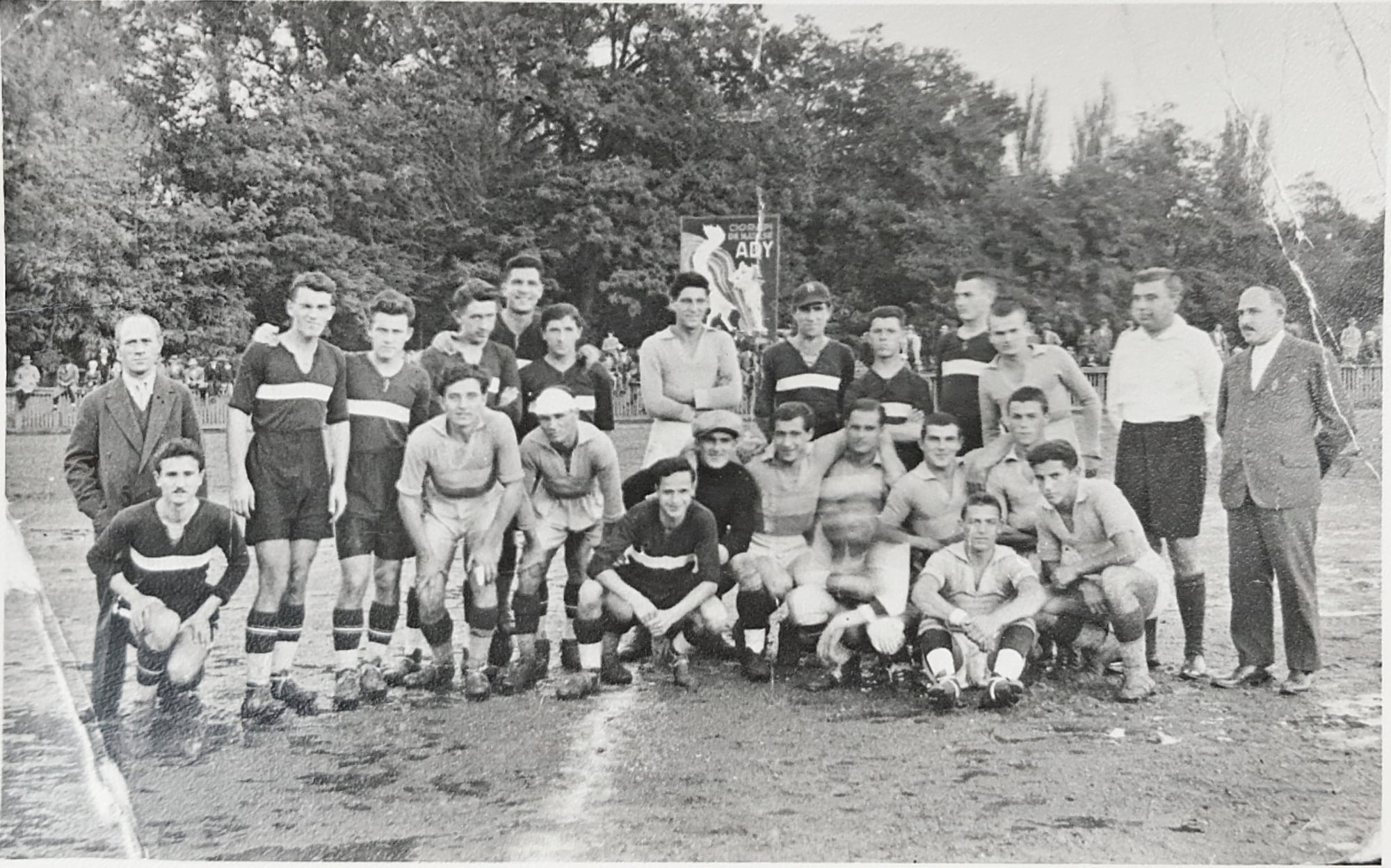 „Șoimii Sibiu”: O călătorie în imagini prin istoria echipei de fotbal. Cea mai veche fotografie prezentată datează din 1921