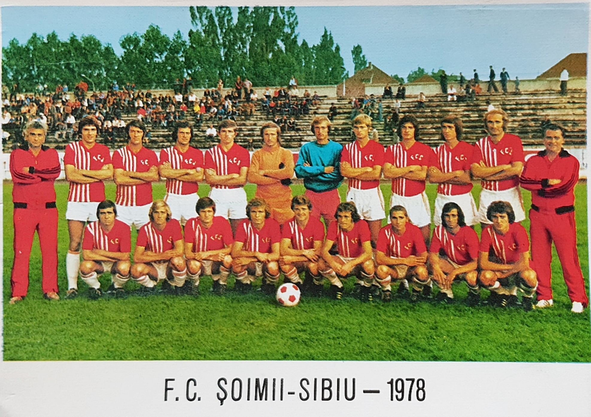 „Șoimii Sibiu”: O călătorie în imagini prin istoria echipei de fotbal. Cea mai veche fotografie prezentată datează din 1921