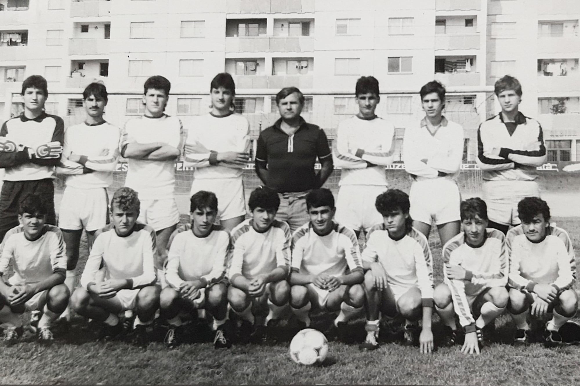 „Șoimii Sibiu”: O călătorie în imagini prin istoria echipei de fotbal. Cea mai veche fotografie prezentată datează din 1921