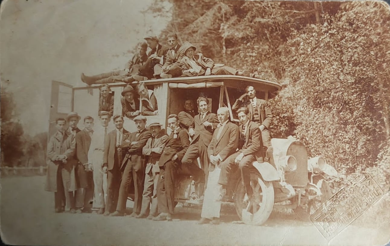 „Șoimii Sibiu”: O călătorie în imagini prin istoria echipei de fotbal. Cea mai veche fotografie prezentată datează din 1921