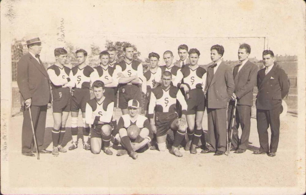 „Șoimii Sibiu”: O călătorie în imagini prin istoria echipei de fotbal. Cea mai veche fotografie prezentată datează din 1921
