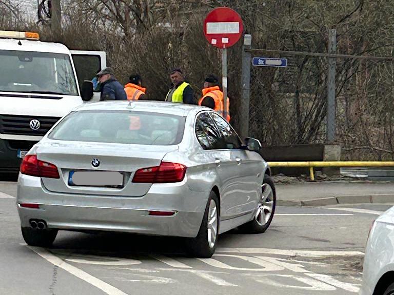Prefectul BMW. „Dacă dumneavoastră o numiți șpagă, eu nu vă contrazic”