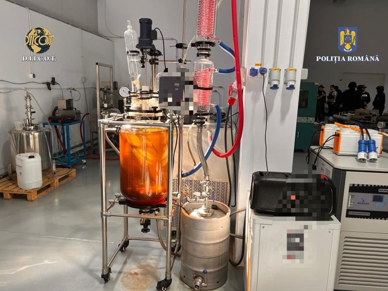 perchezitii-vape-10-usqz
